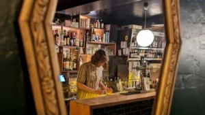 10 Best Dance Bars in Paris 3 image 2