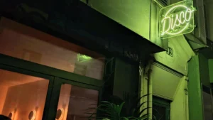 10 Best Dance Bars in Paris 1 image