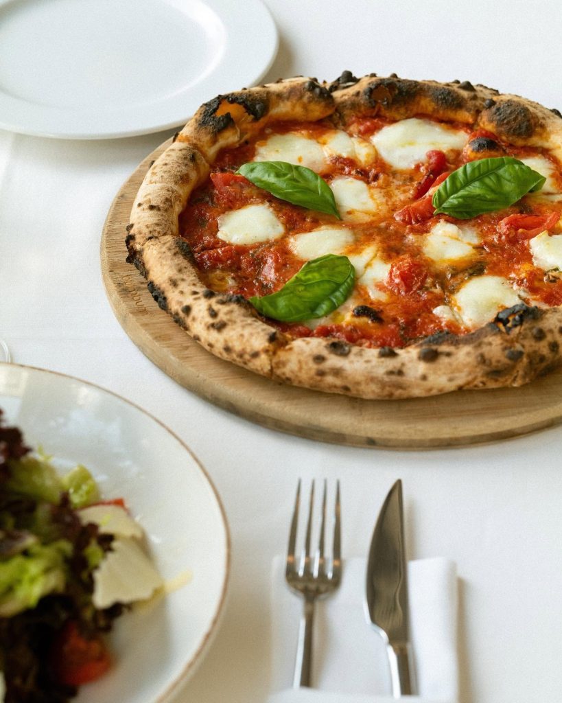 1+1 on Any Pizza at Alfredo
